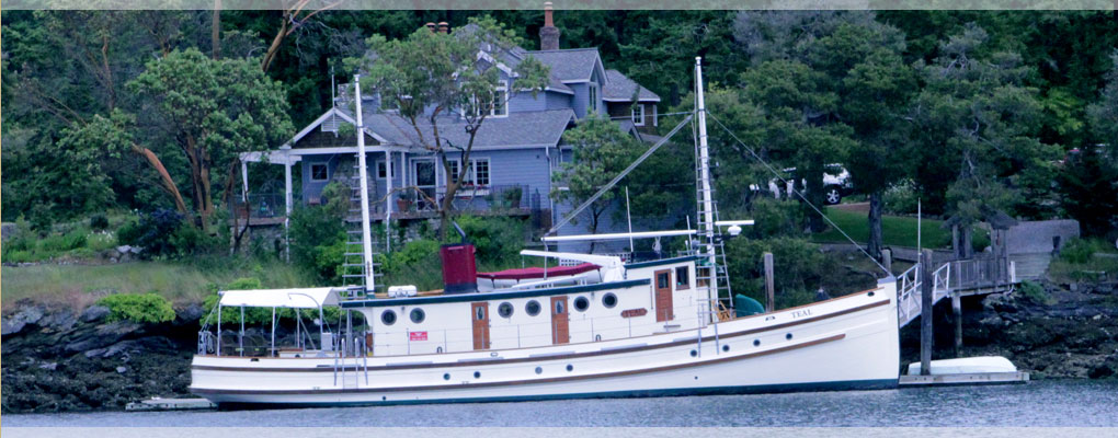 front-02-boat-1020x400